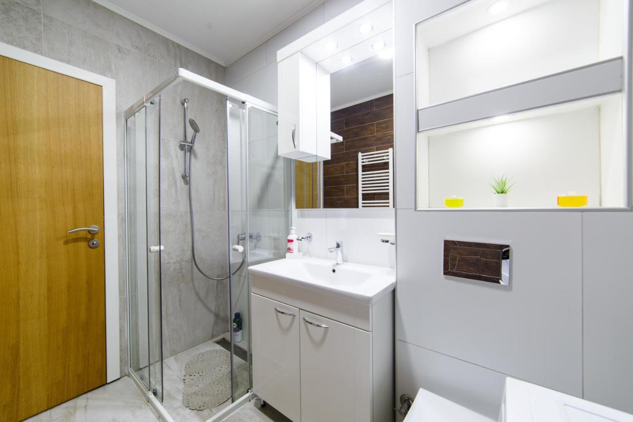 Casper B&B Luxury Apartments SJJ Esterno foto