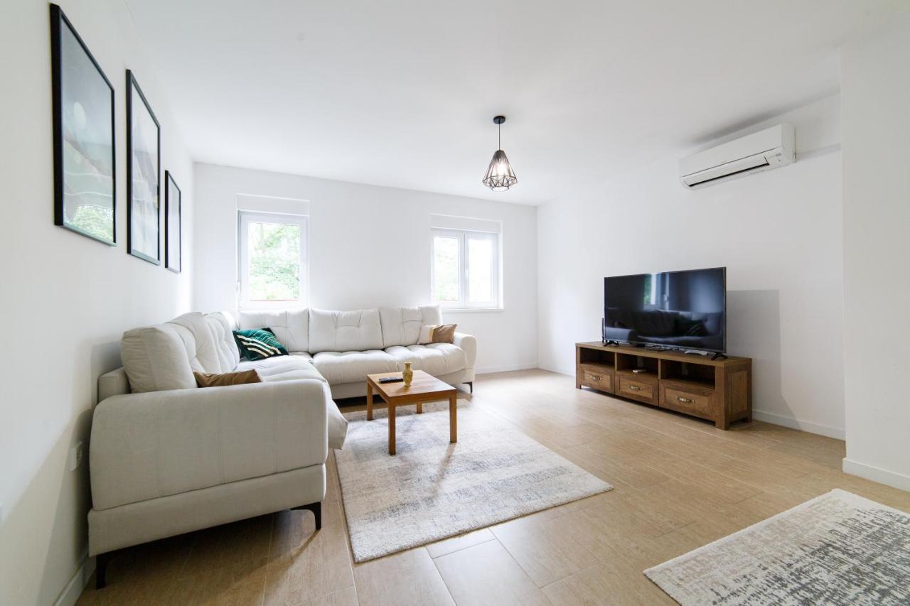Casper B&B Luxury Apartments SJJ Esterno foto